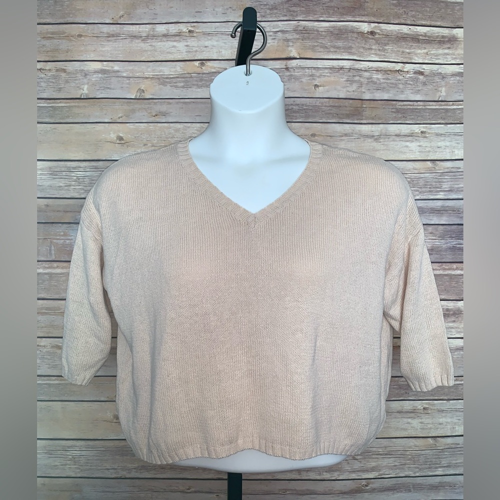 Ecote V-Neck Short Sleeve Sweater - Size Small